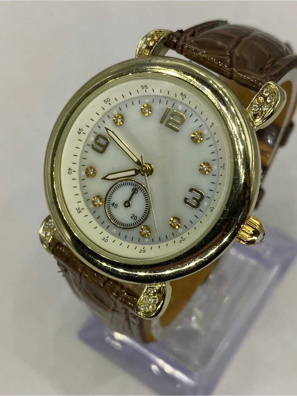 Men’s ^^^ Gold-Tone *** Iced  Crystal Accent Watch ^^^ Tan  Brown Leather Strap